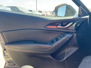 2015 Mazda Mazda3 Hatchback i Grand Touring - Driver's Front Door Image